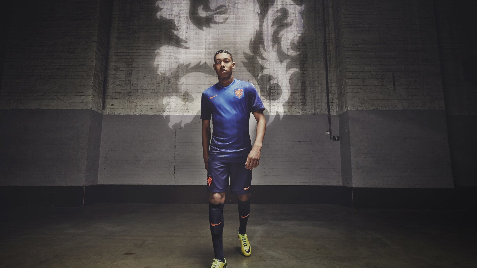 巴西强势晋级皇家社会，久保建英成为关键先生